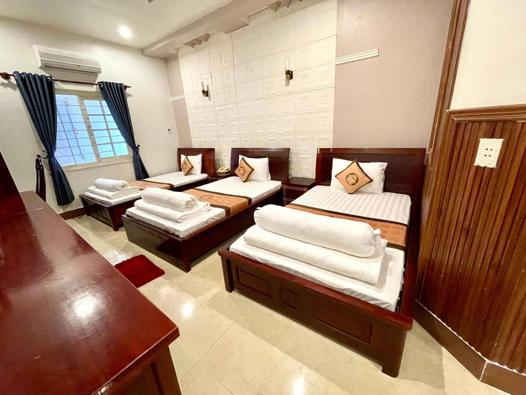 Phuc Hung Hotel Рач Джа Екстериор снимка